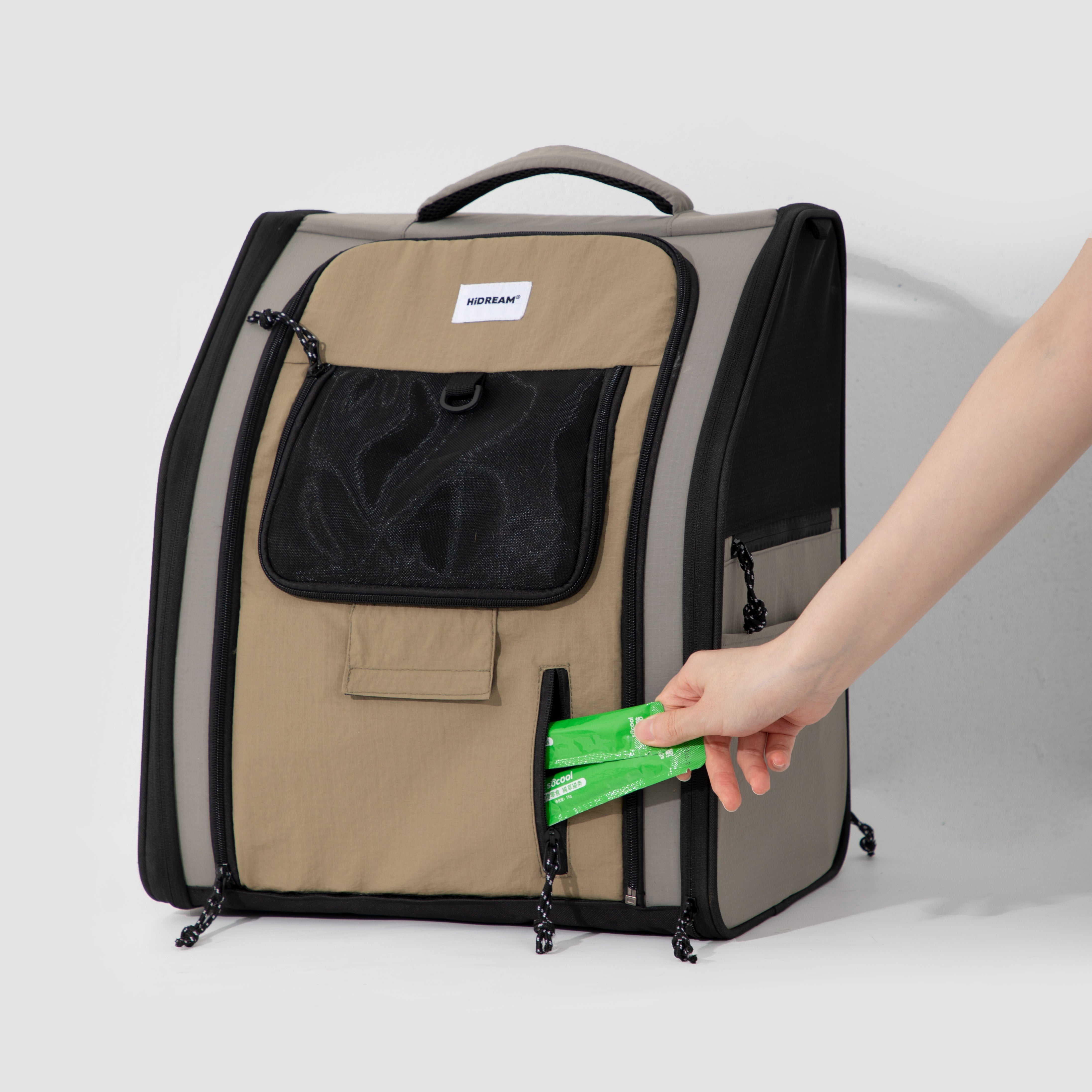 Ultra-Light Structured Pet Backpack Secondary image