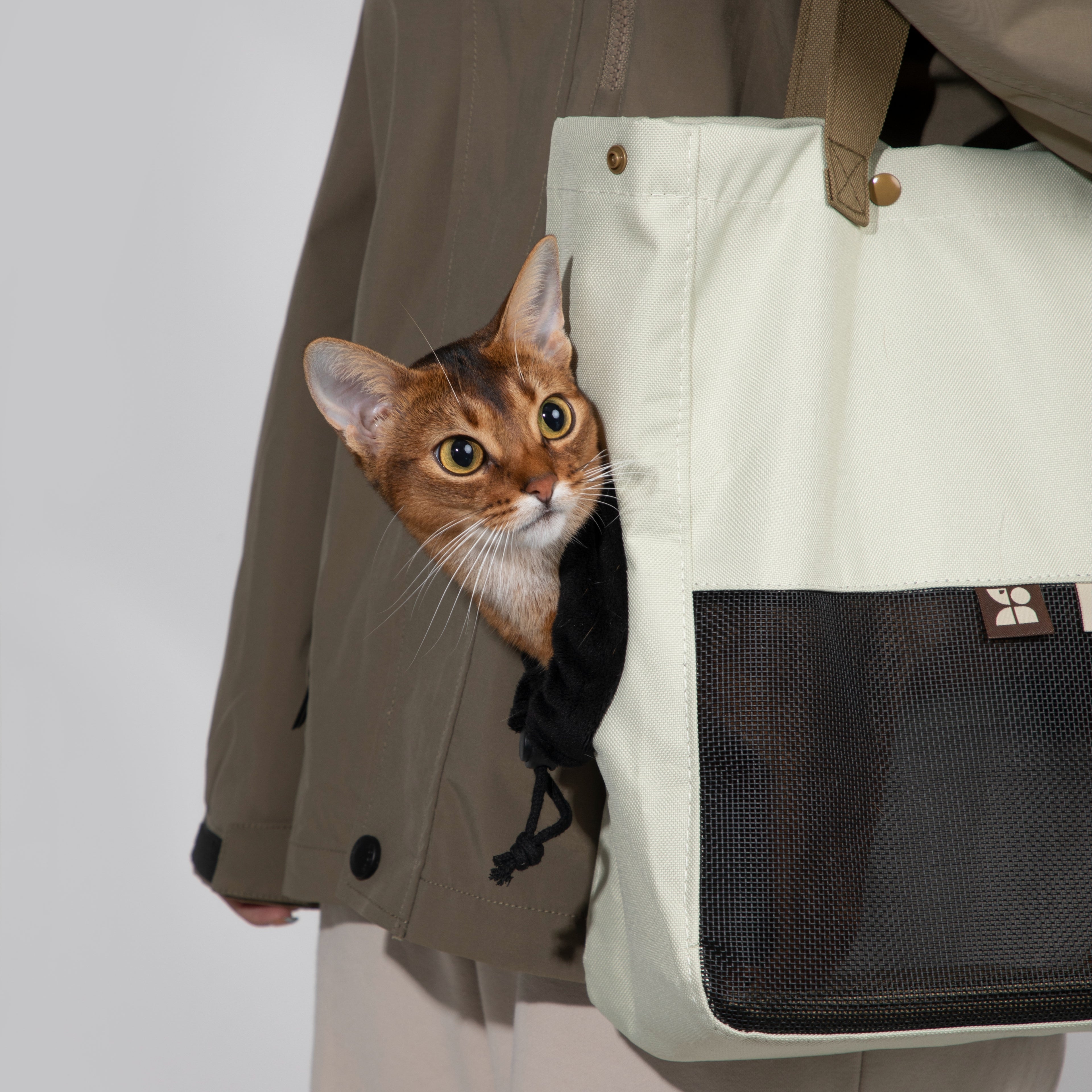 Colorblock Shoulder Carrier Tote